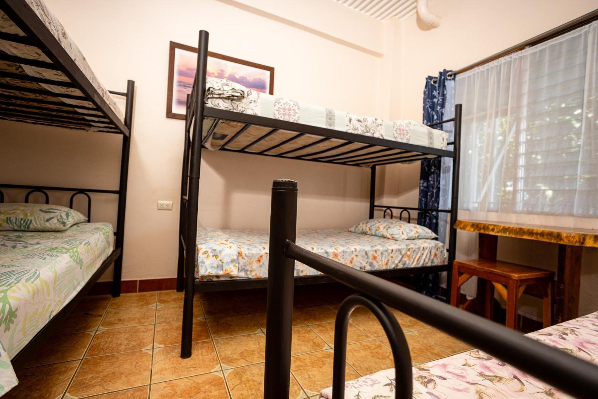Manuel Antonio Hostel 外观 照片